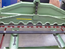 シャーリングマシン